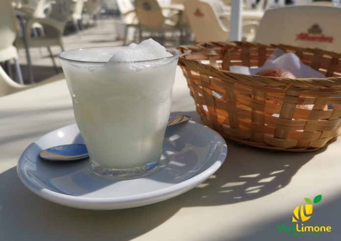 granita al limone