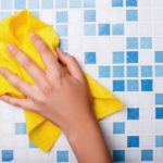 Come pulire le fughe e le superfici in ceramica? Con il limone! pulire fughe