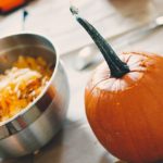 Paccheri zucca e scaglie di limone, il profumo d’autunno in tavola paccheri zucca e limone