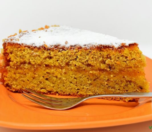 torta di carote al limone