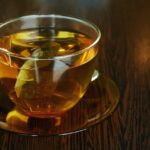 Tisana sgonfia pancia al limone e anice Tisana sgonfia pancia limone e anice